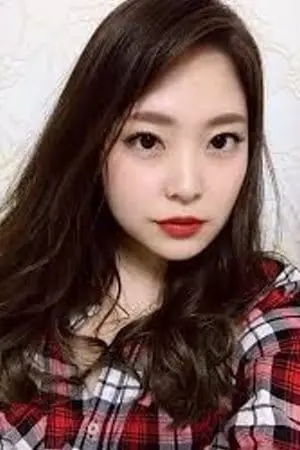 Photo Shion Miyawaki #286443