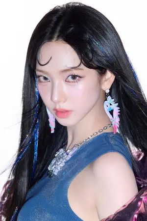 Photo KARINA #335830