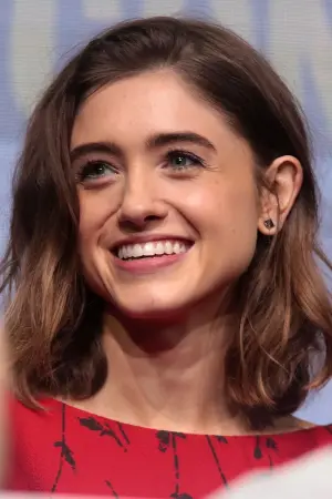 Photo Natalia Dyer #67807