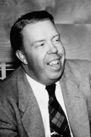 Photo Harper Goff #30128