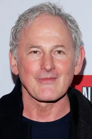 Photo Victor Garber #646