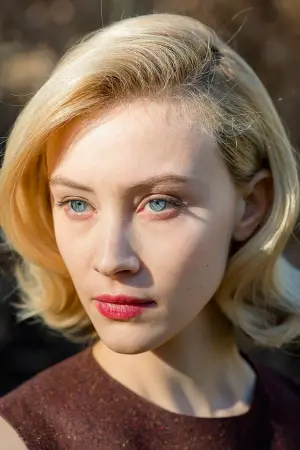 Photo Sarah Gadon #22201