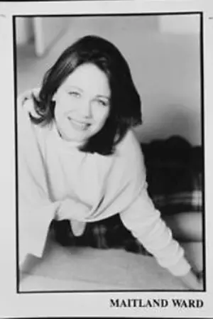 Photo Maitland Ward #21549