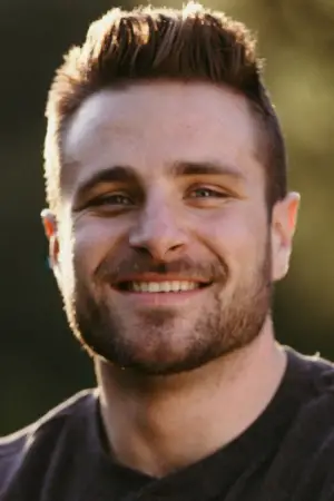 Photo Cameron Gallagher #344039