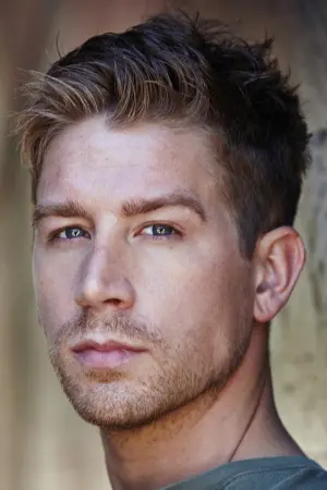 Photo Ryan Phillips #170607