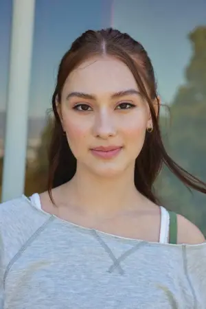 Photo Lola Tung #362013