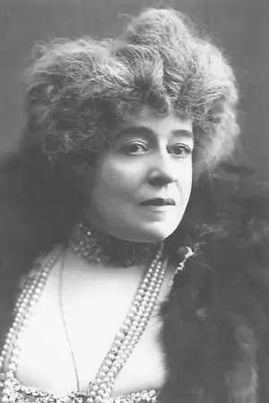 Photo Mrs. Leslie Carter #322569