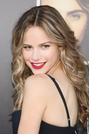 Photo Halston Sage #25742