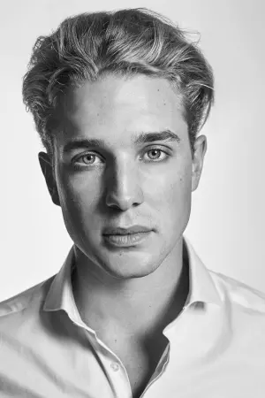 Photo Miklós H. Vecsei #181936