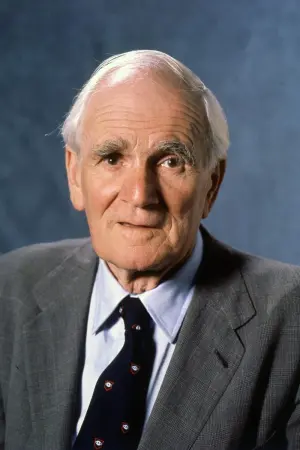 Photo Desmond Llewelyn #74126