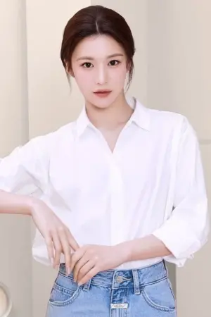 Photo Go Youn-jung #319980