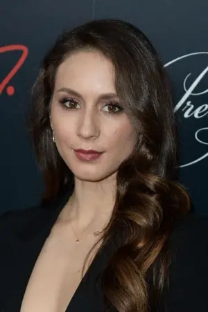 Photo Troian Bellisario #176183