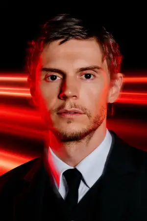 Photo Evan Peters #326460