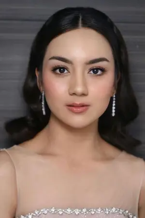 Photo Ersya Aurelia #342142