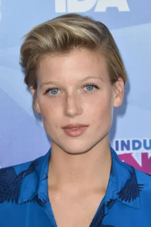 Photo Keenan Kampa #208277