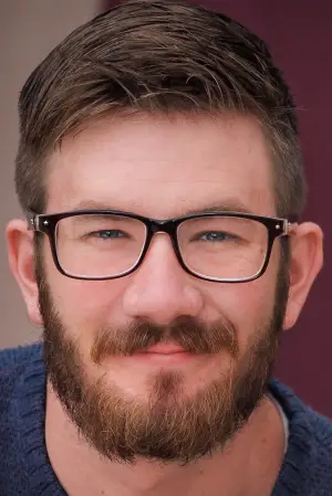 Photo Travis Lincoln Cox #373248