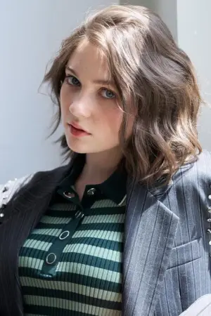 Photo Alexa Swinton #335111