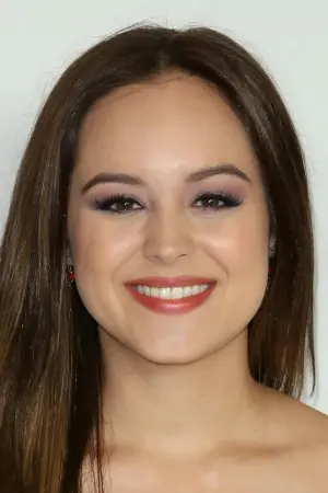 Photo Hayley Orrantia #153884