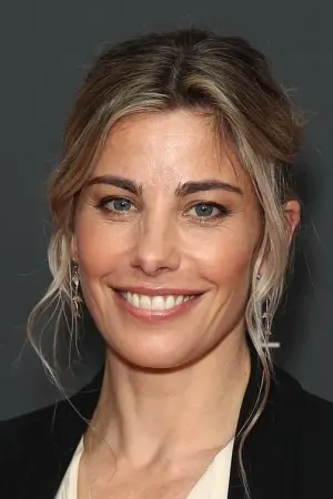 Photo Brooke Satchwell #9086