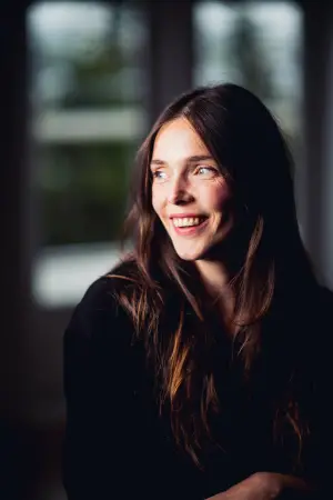 Photo Rhiannon Morgan #373427