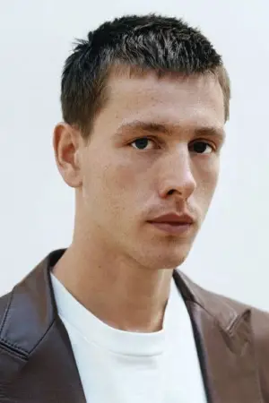 Photo Harris Dickinson #327948