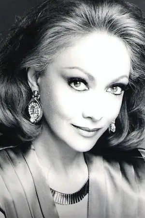 Photo Norma Lazareno #161938