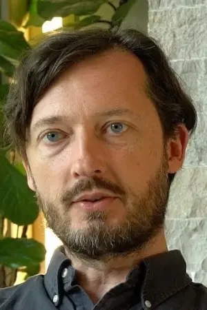 Photo Dustin Guy Defa #190982