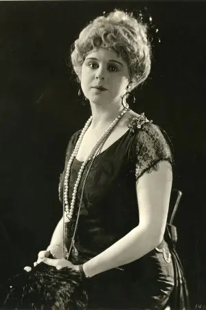 Photo Dot Farley #214155