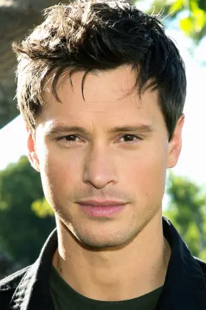 Photo Greg Hovanessian #290850