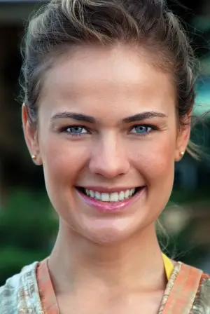 Photo Thaís Pacholek #380236