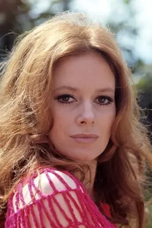 Photo Luciana Paluzzi #61723
