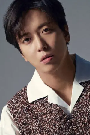 Photo Jung Yong-hwa #154448