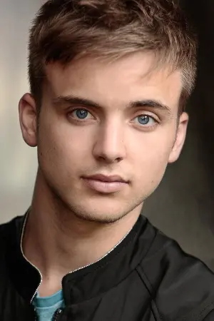 Photo Parry Glasspool #14810