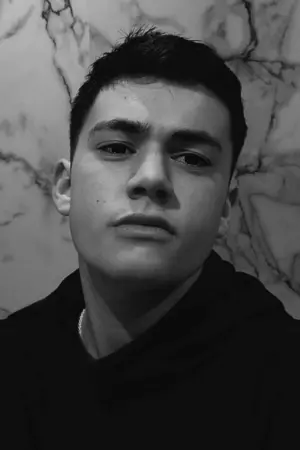 Photo Ethan Harper #130671