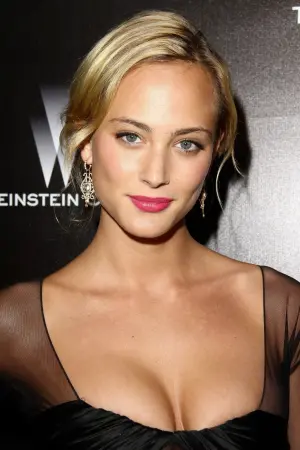 Photo Nora Arnezeder #100386