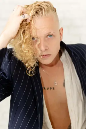 Photo Rae Serbeck #373837