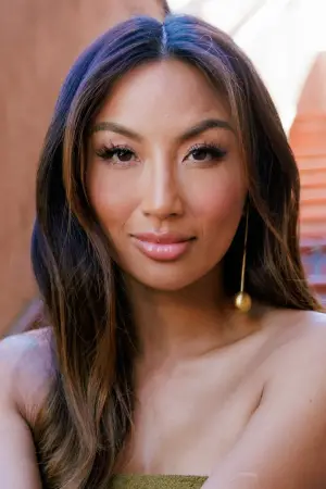 Photo Jeannie Mai #330175