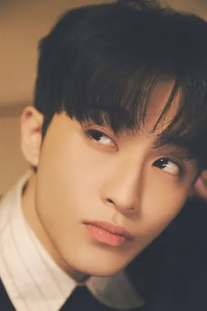 Photo Mark Lee #294111