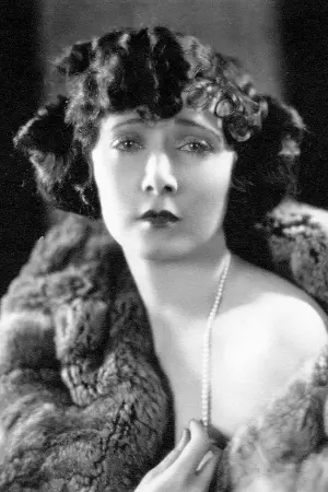 Photo Mae Busch #260357