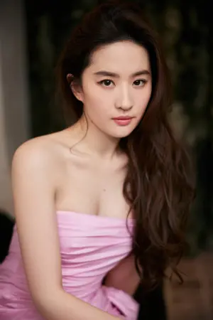 Photo Liu Yifei #40050