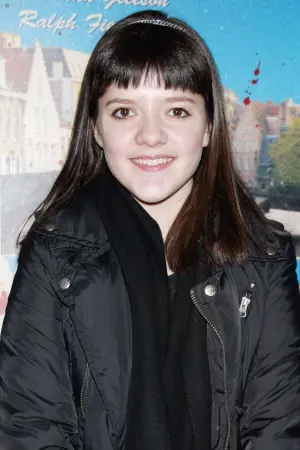Photo Madeleine Martin #124656
