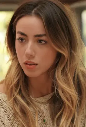 Photo Chloe Bennet #7966