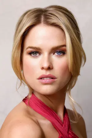 Photo Alice Eve #19072
