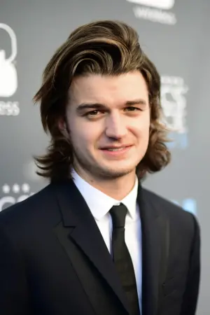 Photo Joe Keery #29633