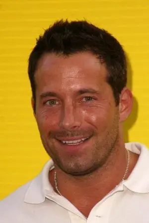 Photo Johnny Messner #11891