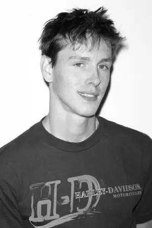 Photo Harris Dickinson #66187