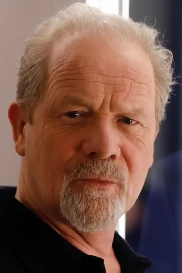 Photo Peter Mullan #15745