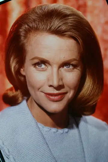 Photo Honor Blackman #61375