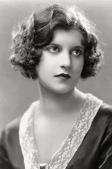 Photo Dorothy Gulliver #90385