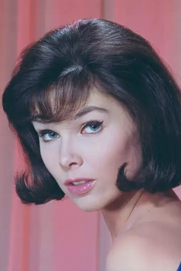 Photo Yvonne Craig #291994